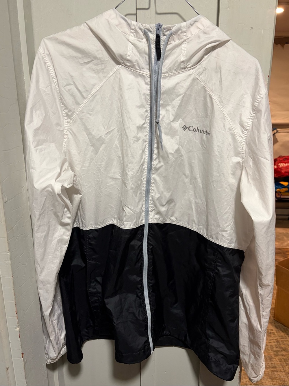 Columbia men’s Windbreaker Jacket size L